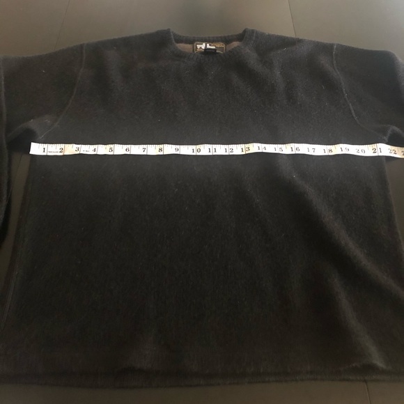 America’s Alpaca Thick Crew Sweater - Picture 7 of 7